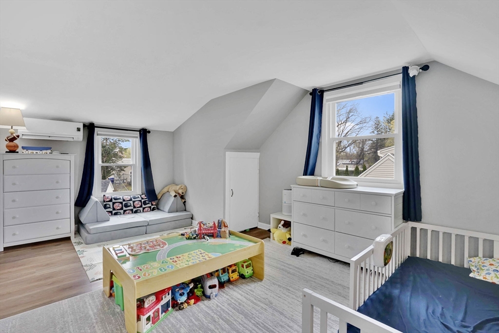 106 Maebeth Street Springfield, MA 01119 - Photo 19 of 28 Gallery Image 19