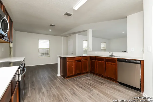 $1,700 | 8906 Gerald Ohara, San Antonio, TX 78221