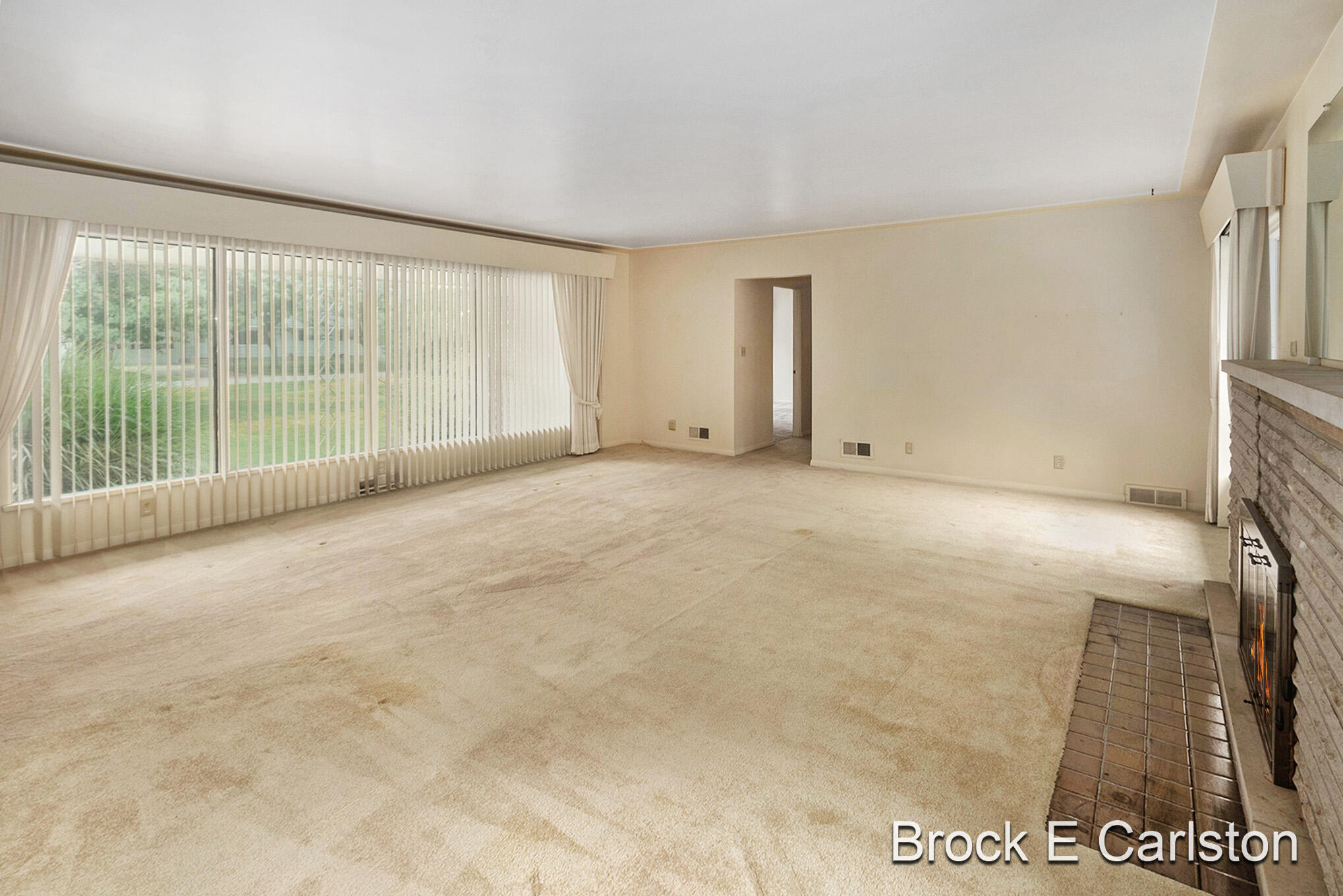 678 Aue Road Norton Shores, MI 49441 - Photo 25 of 57 S22A4345
