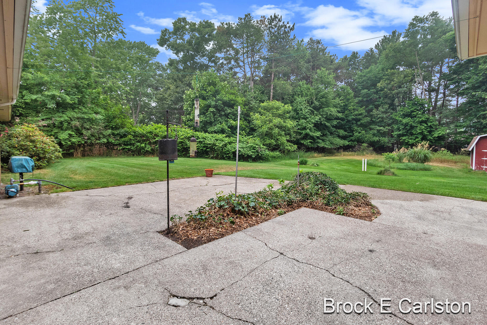 678 Aue Road Norton Shores, MI 49441 - Photo 10 of 57 S22A4323