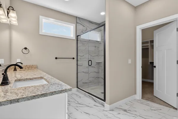 $734,900 | 17749 Castlefeane Court, Leo, IN 46765