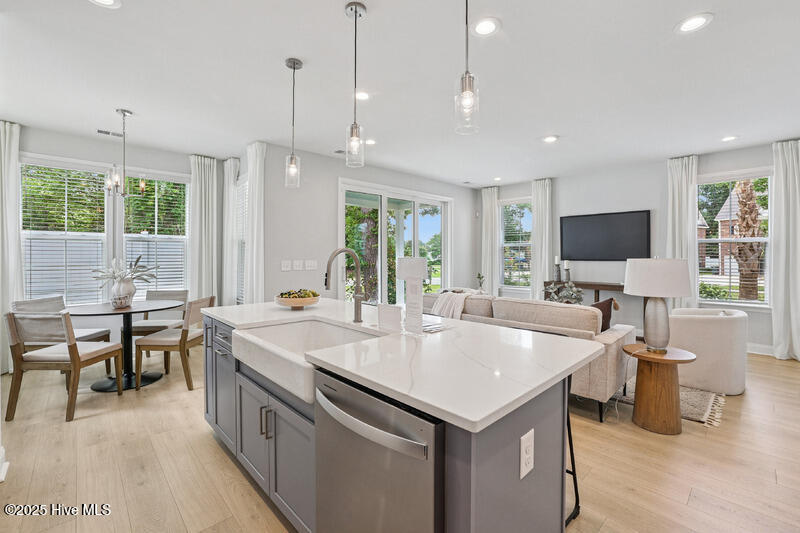 2511 Hillbourne Loop North Myrtle Beach, SC 29582 - Photo 3 of 34 35 living 2