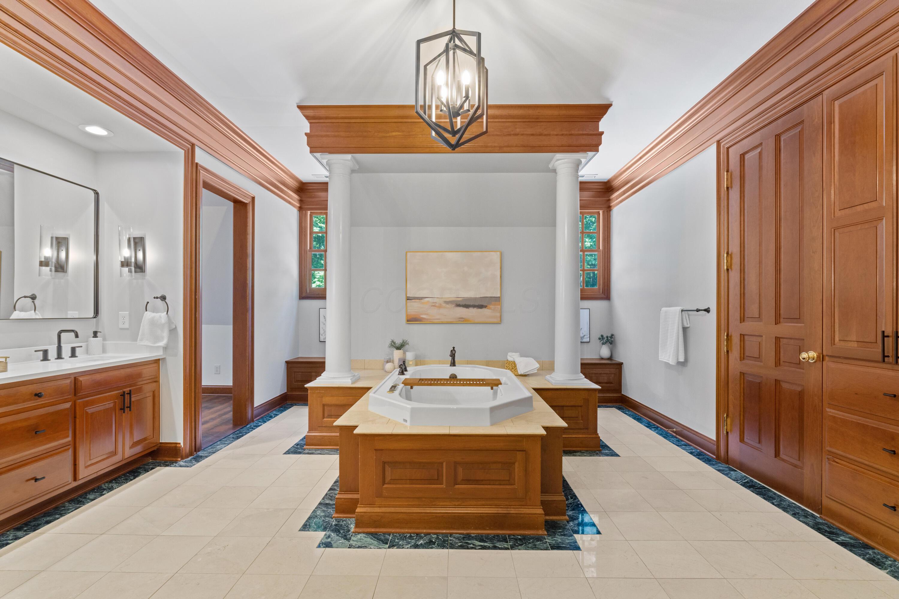 5455 Plantation Road Sunbury, OH 43074 - Photo 81 of 176 Primary Bath