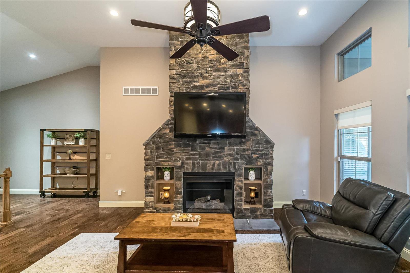831 Ringer Court St. Louis, MO 63129 - Photo 13 of 59 Gallery Image 13