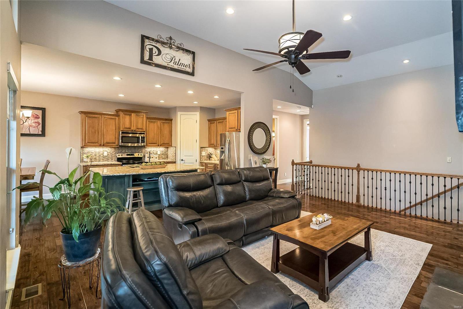 831 Ringer Court St. Louis, MO 63129 - Photo 16 of 59 Gallery Image 16