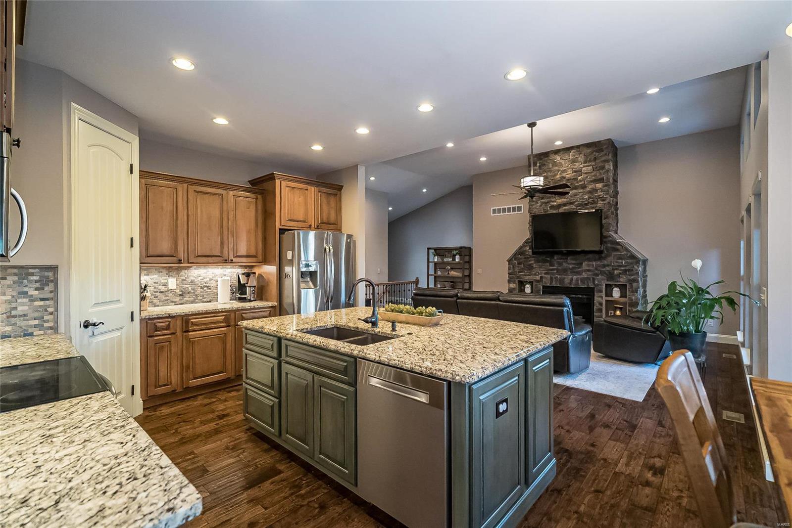 831 Ringer Court St. Louis, MO 63129 - Photo 21 of 59 Gallery Image 21