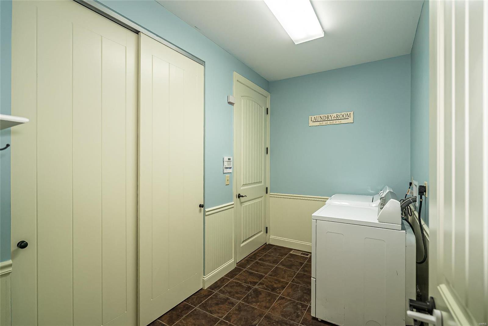 831 Ringer Court St. Louis, MO 63129 - Photo 26 of 59 Gallery Image 26
