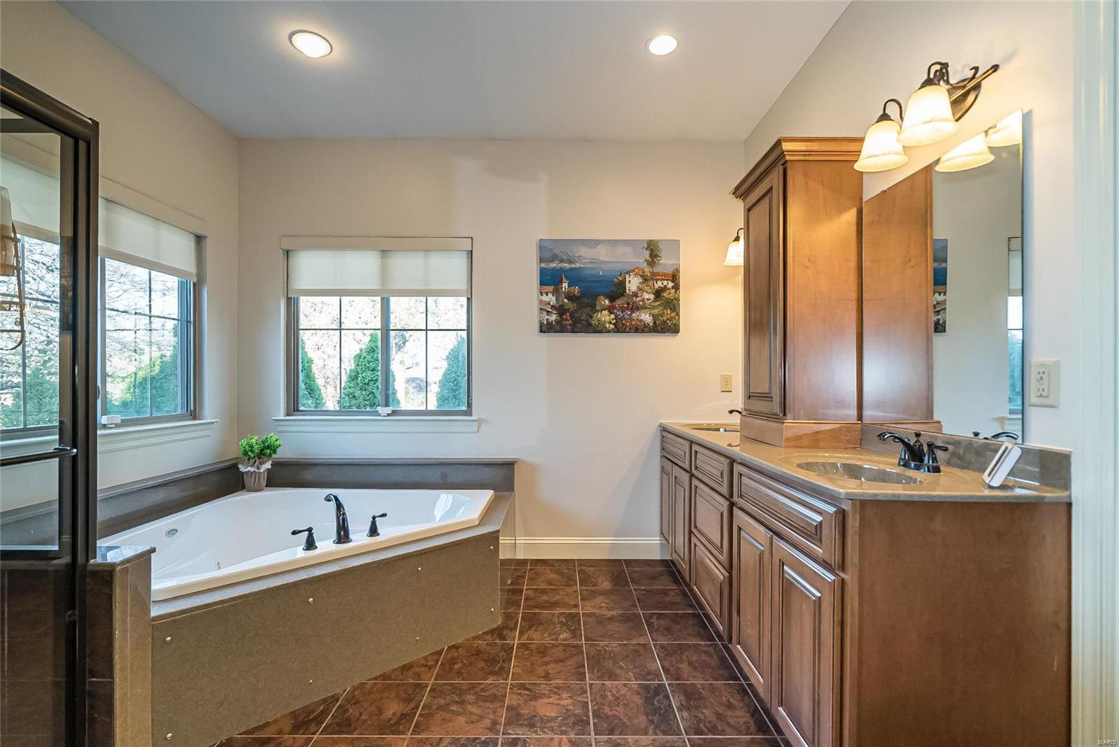 831 Ringer Court St. Louis, MO 63129 - Photo 32 of 59 Gallery Image 32