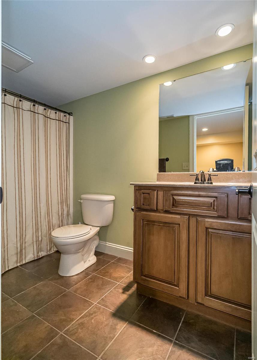 831 Ringer Court St. Louis, MO 63129 - Photo 47 of 59 Gallery Image 47