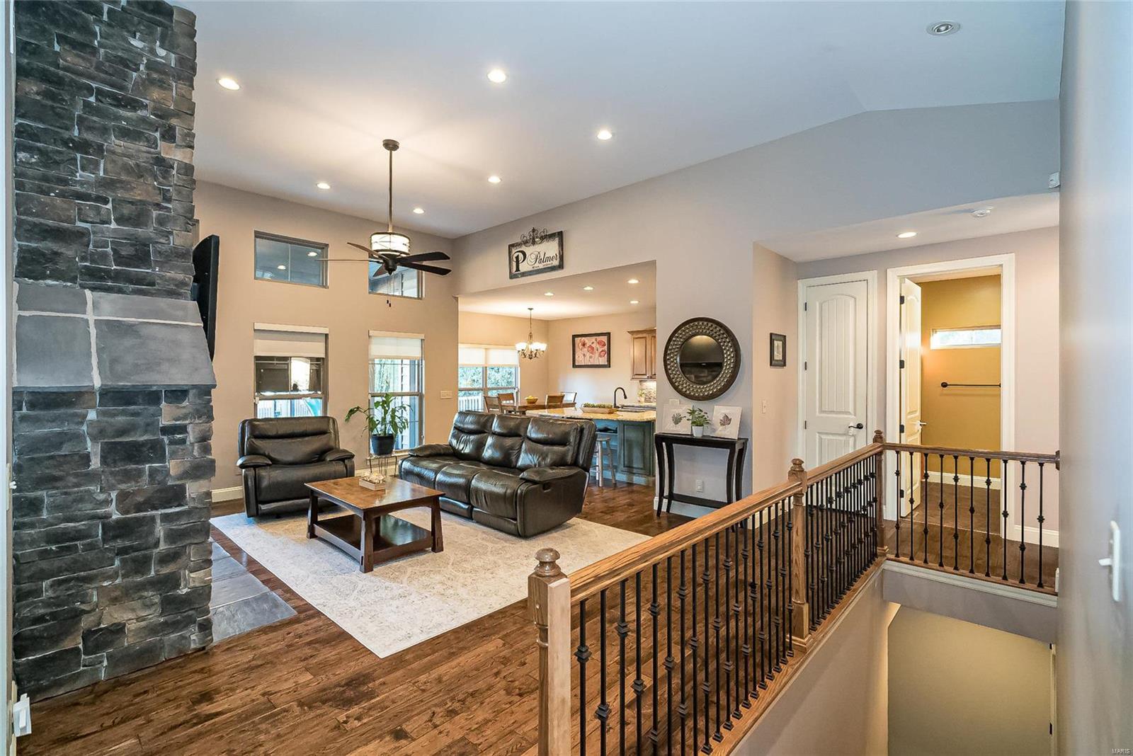 831 Ringer Court St. Louis, MO 63129 - Photo 8 of 59 Gallery Image 8