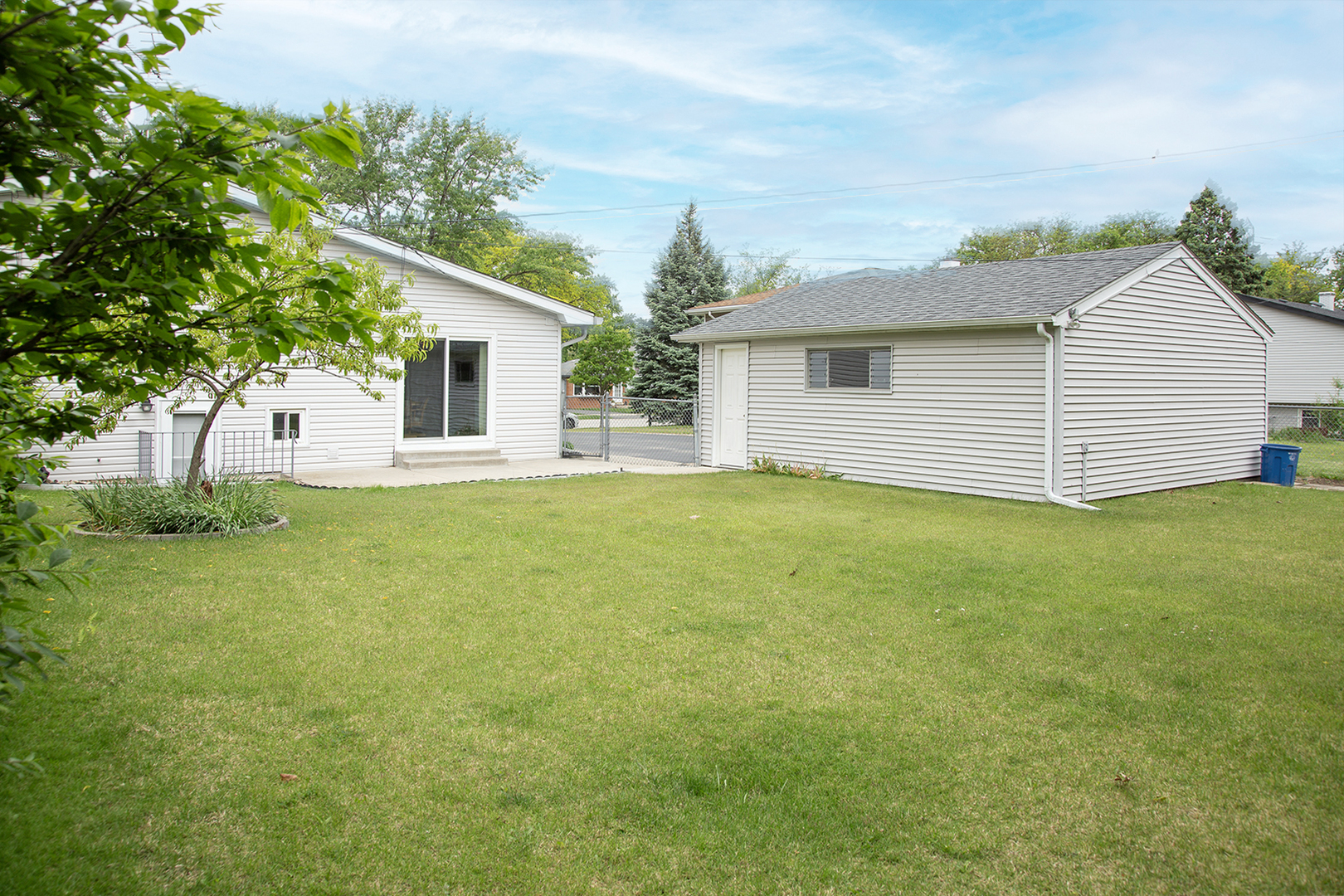 921 Iowa Avenue Addison, IL 60101 - Photo 9 of 30