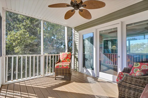 $1,550,000 | 111 Cutlass Drive, Surf City, NC 28445