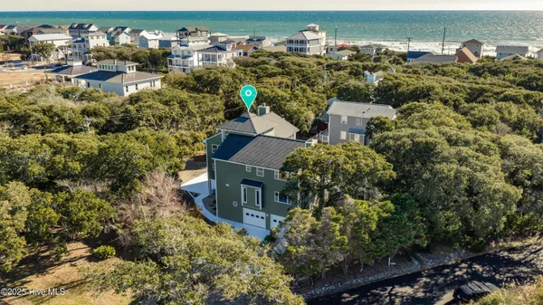 $1,550,000 | 111 Cutlass Drive, Surf City, NC 28445