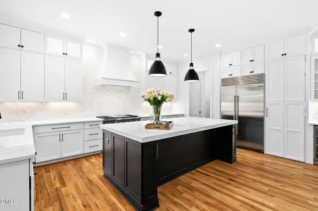 $2,525,000 | 1404 Montvale Ridge Drive, Cary, NC 27519