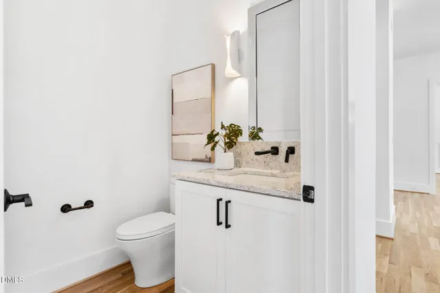 $2,525,000 | 1404 Montvale Ridge Drive, Cary, NC 27519