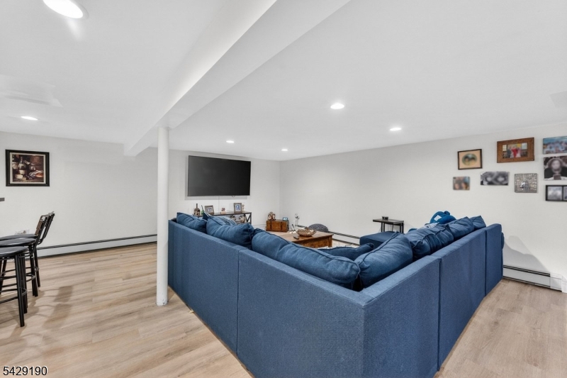 886 Old Chester Road Far Hills, NJ 07931 - Photo 22 of 32