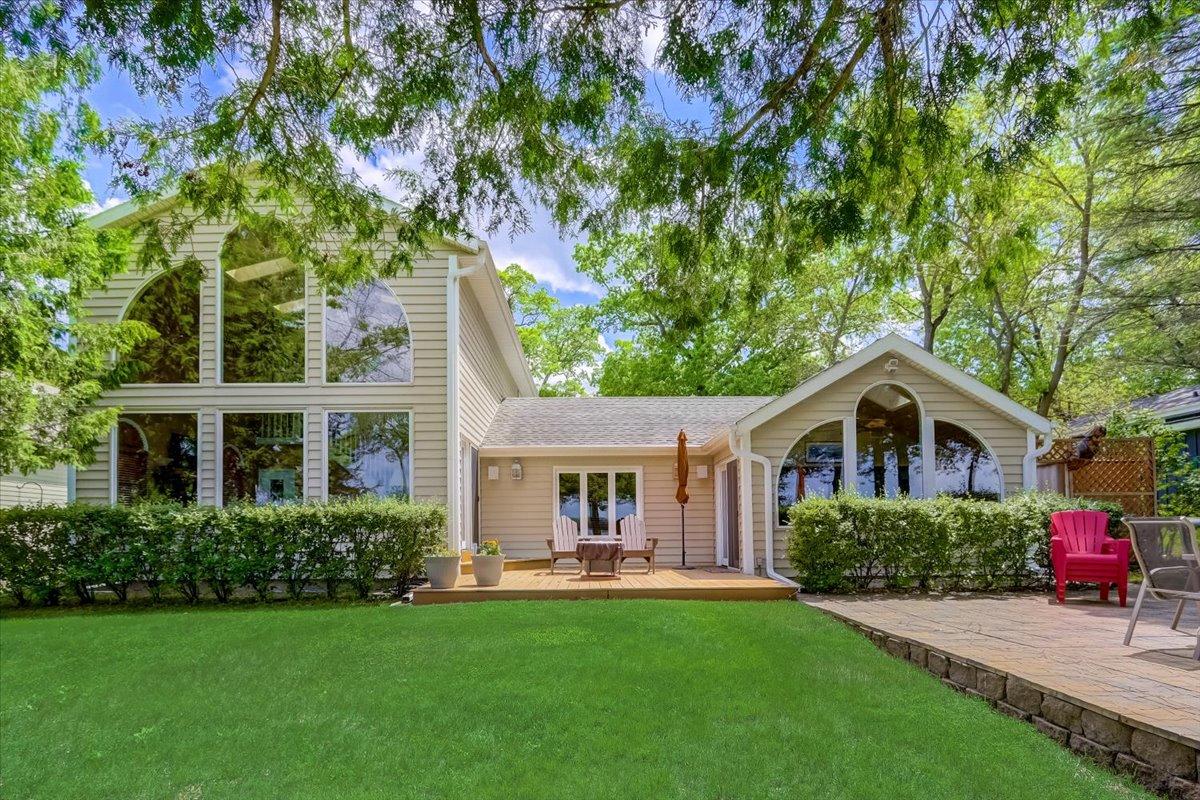 W376S5199 East Pretty Lake Road, Ottawa, WI 53118 Compass