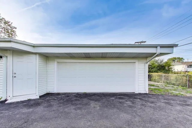 $175,000 | 16450 Honore Avenue, Markham, IL 60428