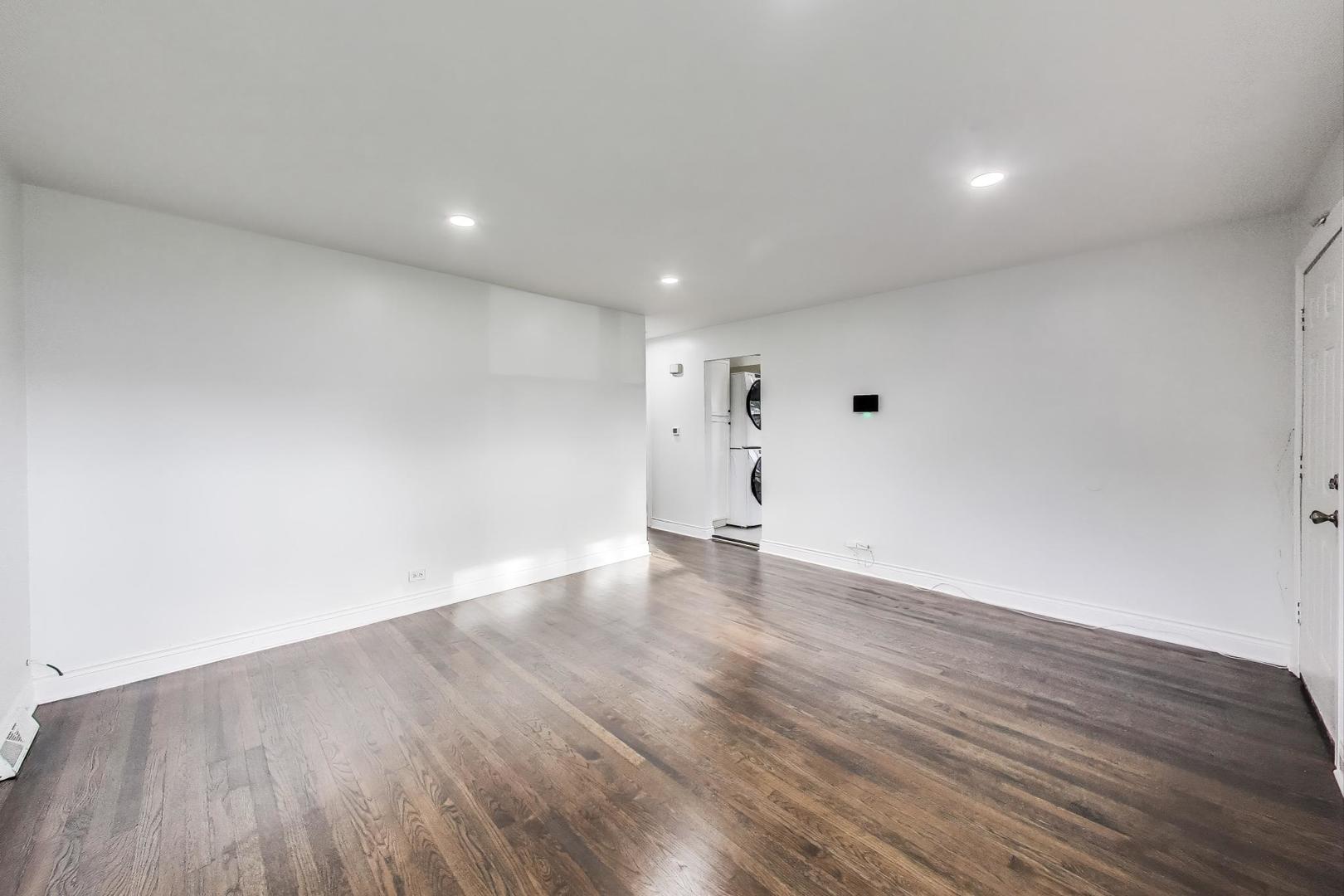 16450 Honore Avenue Markham, IL 60428 - Photo 3 of 14