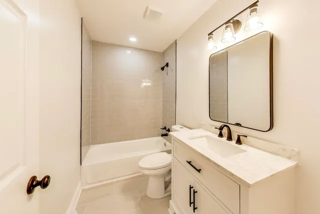 $175,000 | 16450 Honore Avenue, Markham, IL 60428