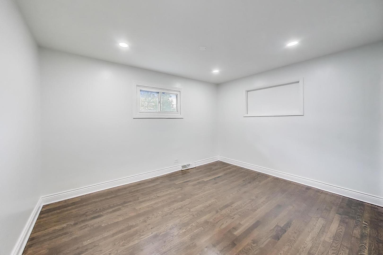 16450 Honore Avenue Markham, IL 60428 - Photo 8 of 14