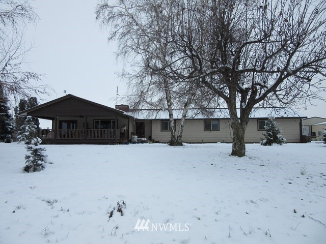 1527 Spring Branch Road Walla Walla, WA 99362 - Photo 1 of 36