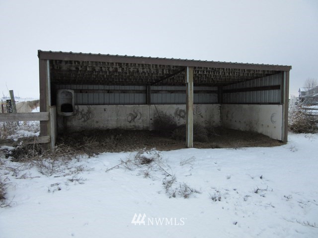1527 Spring Branch Road Walla Walla, WA 99362 - Photo 31 of 36
