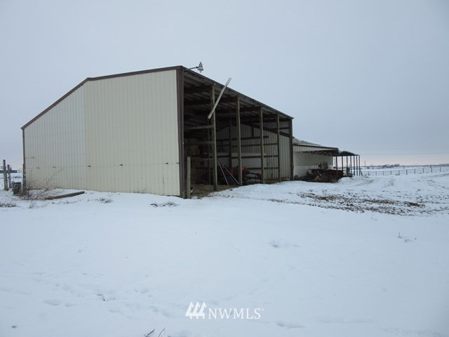 1527 Spring Branch Road Walla Walla, WA 99362 - Photo 32 of 36