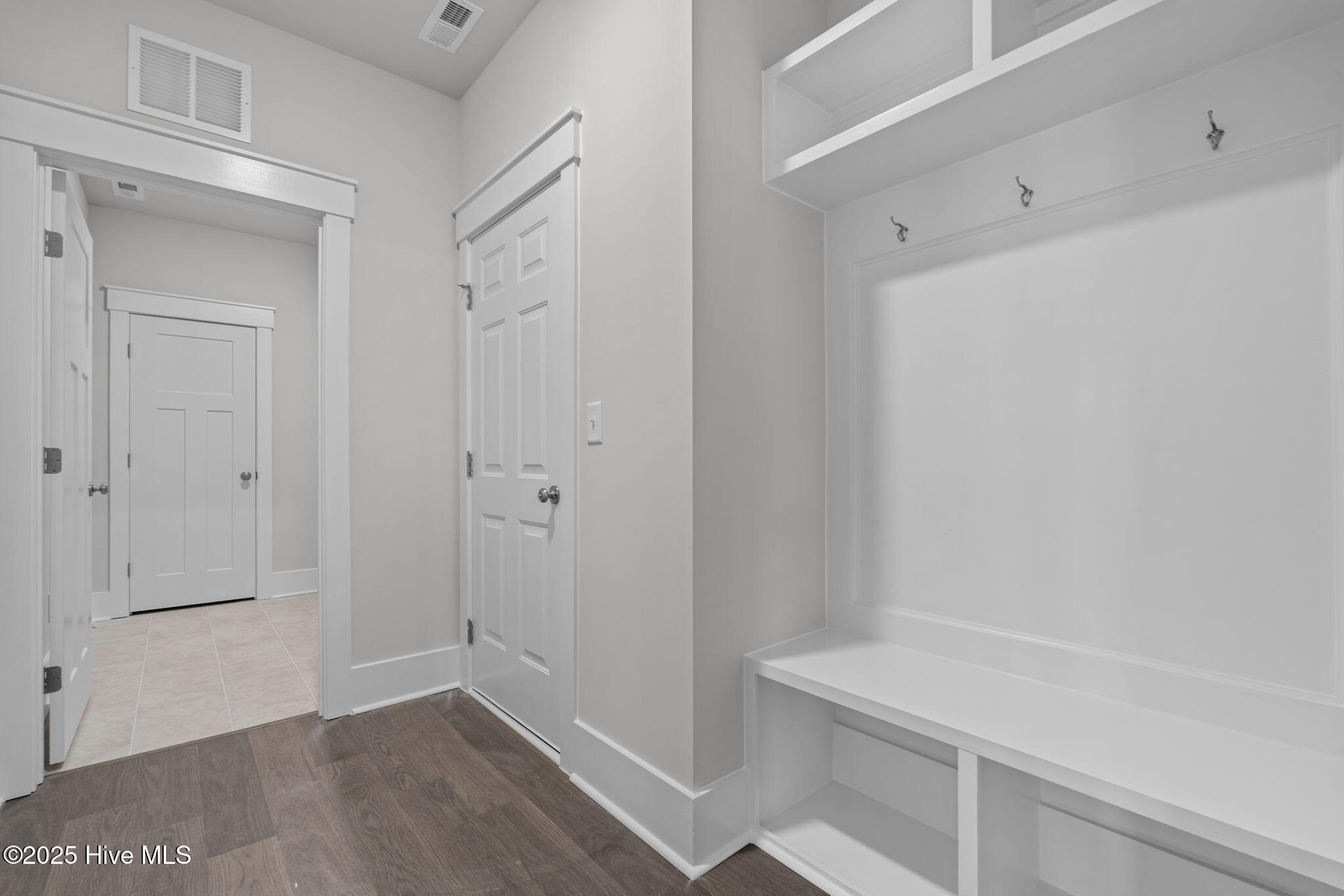 820 Winds Way Aberdeen, NC 28315 - Photo 10 of 46 11-web-or-mls-DSC00372