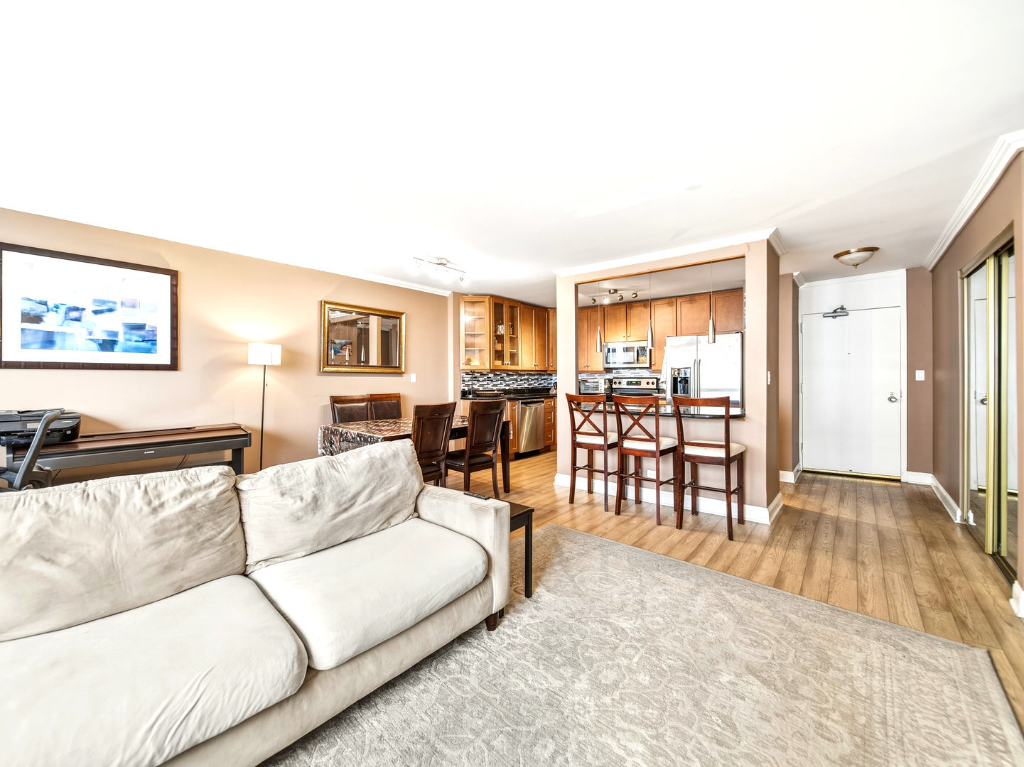 5455 North Sheridan Road, Unit 1404 Chicago, IL 60640 - Photo 11 of 24