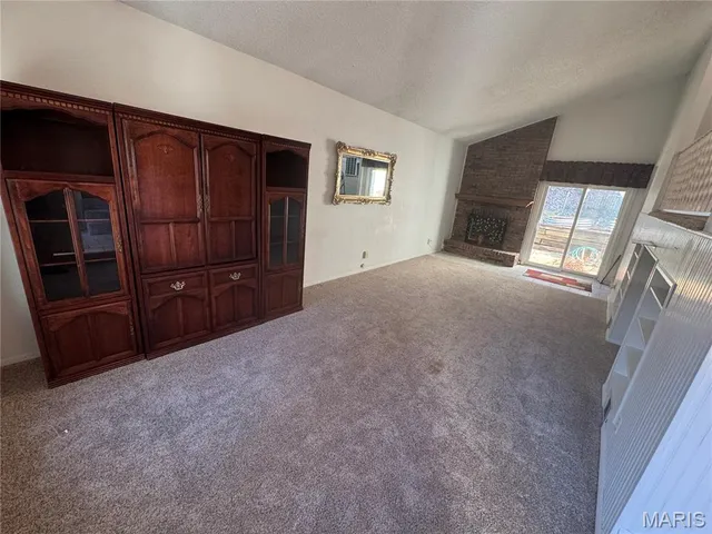 $309,900 | 5207 Darkmoor Lane, Imperial, MO 63052