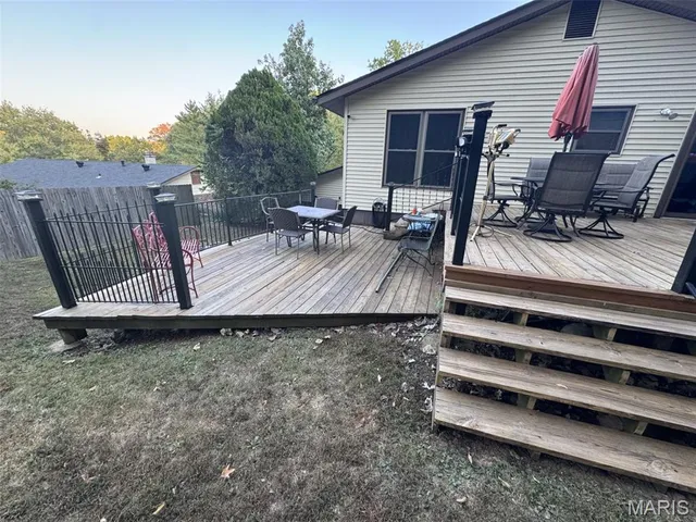 $309,900 | 5207 Darkmoor Lane, Imperial, MO 63052