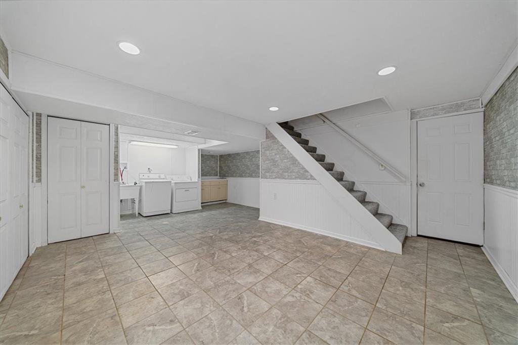 5147 Glenhurst Road Pittsburgh, PA 15207 - Photo 17 of 28