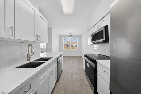 $2,000 | 7925 Preserve Circle, Unit 316, Naples, FL 34119