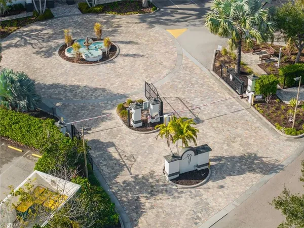 $2,000 | 7925 Preserve Circle, Unit 316, Naples, FL 34119