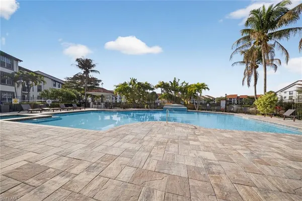 $2,000 | 7925 Preserve Circle, Unit 316, Naples, FL 34119