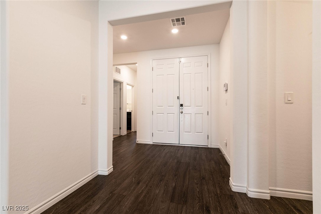 7003 Calvert Cliffs Street North Las Vegas, NV 89084 - Photo 4 of 41