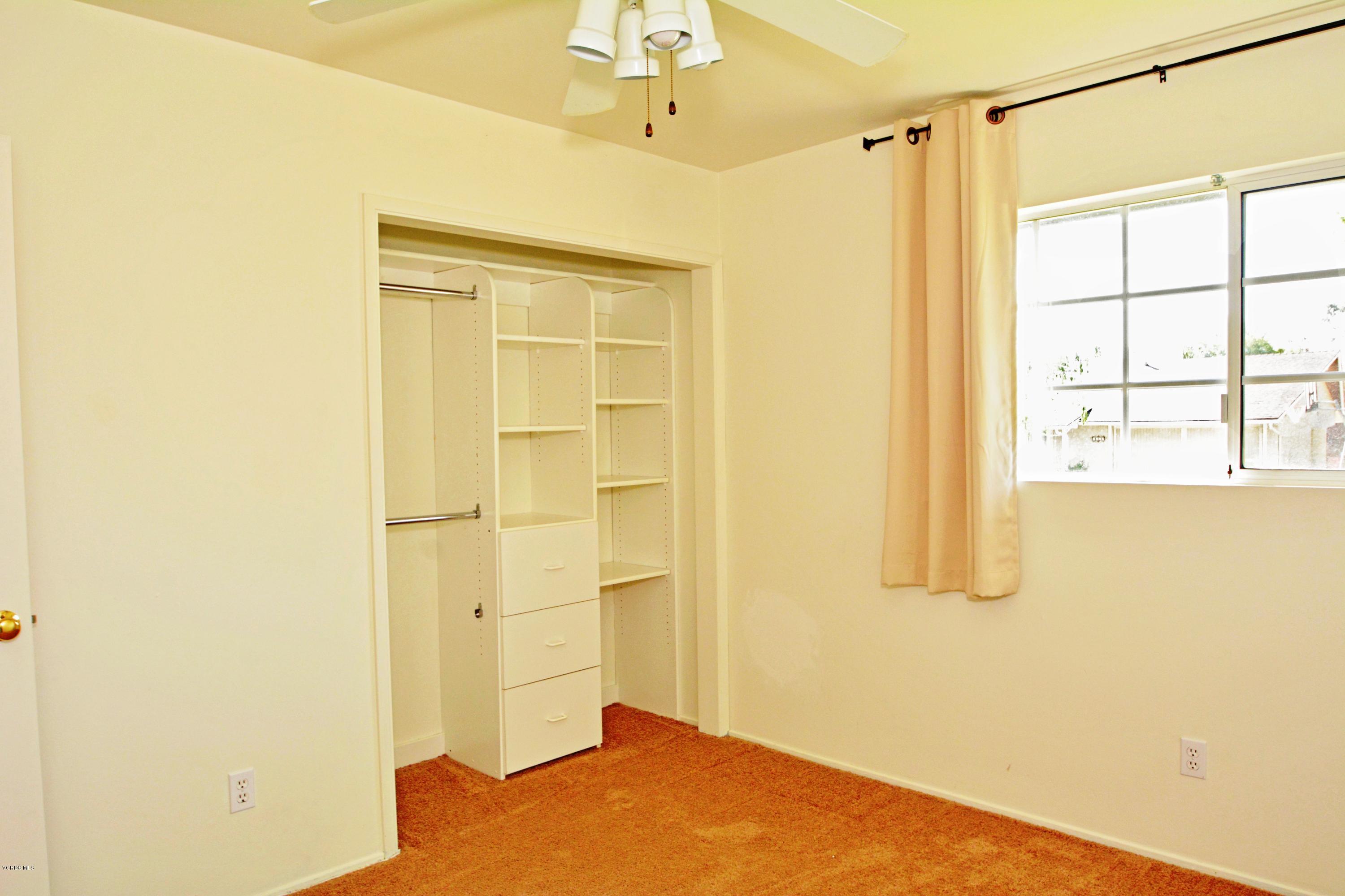 3352 Bryan Avenue Simi Valley, CA 93063 - Photo 12 of 23 Bedroom