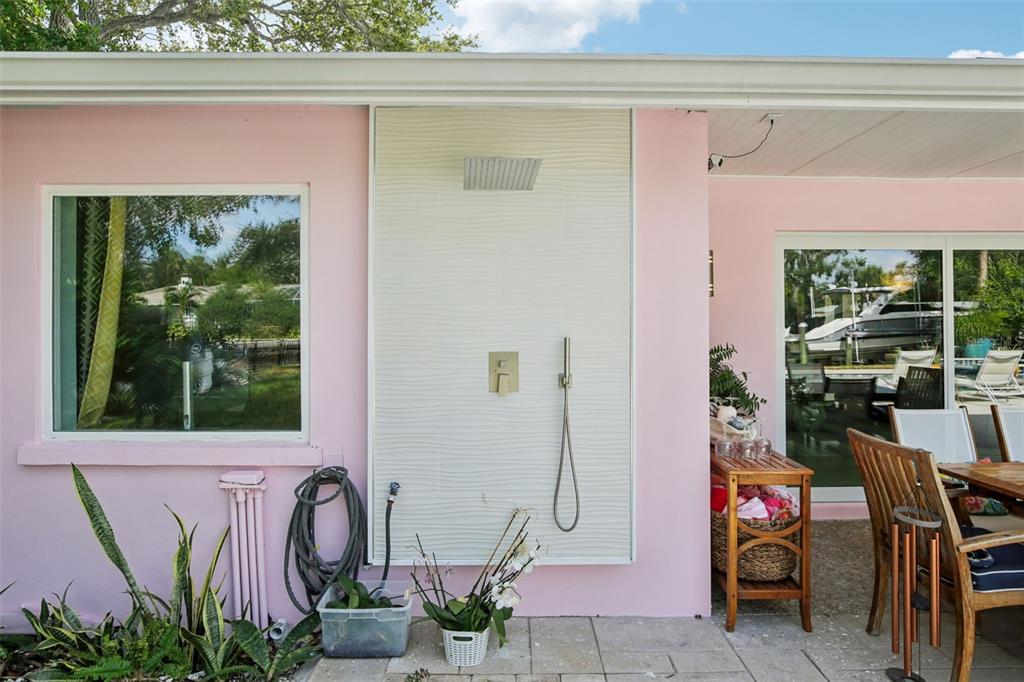 613 Buttonwood Drive Longboat Key, FL 34228 - Photo 44 of 48