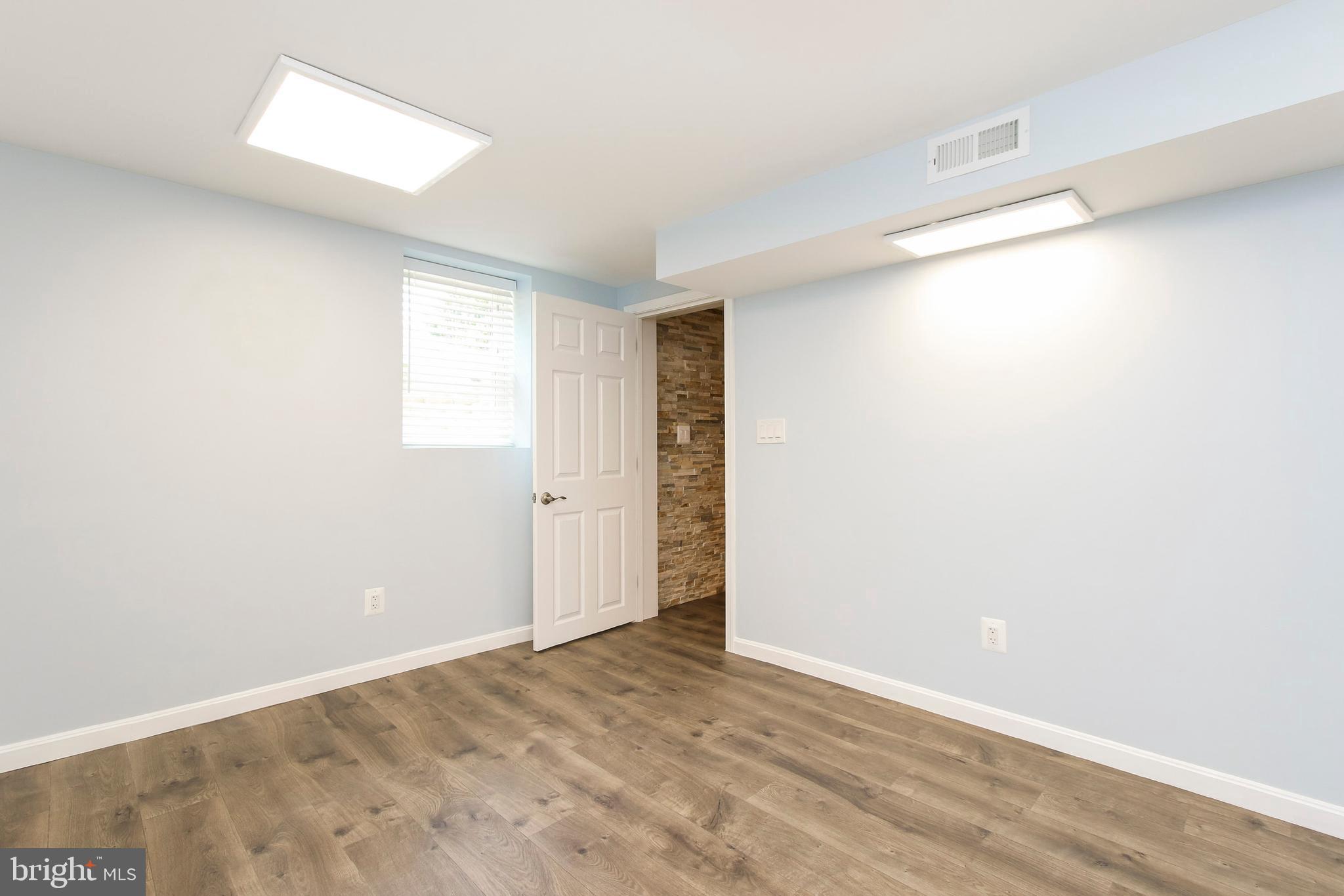 4 Oakmere Road Owings Mills, MD 21117 - Photo 22 of 37 Gallery Image 22