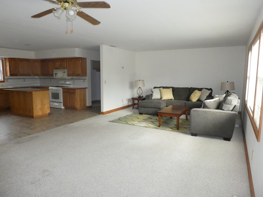 3800 South Magruder Road St. Louis, MI 48880 - Photo 15 of 26 1827406-14.JPG