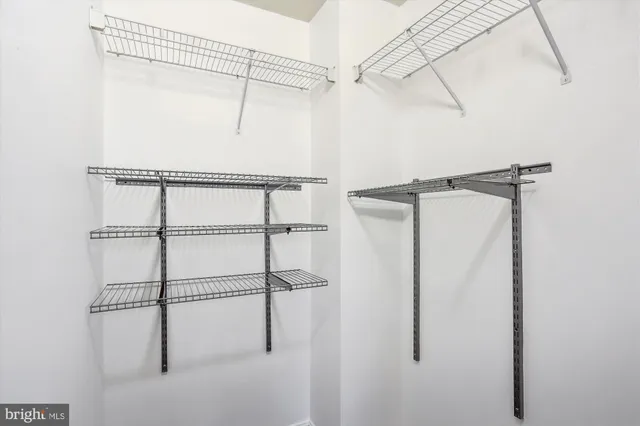 $244,999 | 3856 Shadywood Drive, Unit 3B, Jefferson, MD 21755