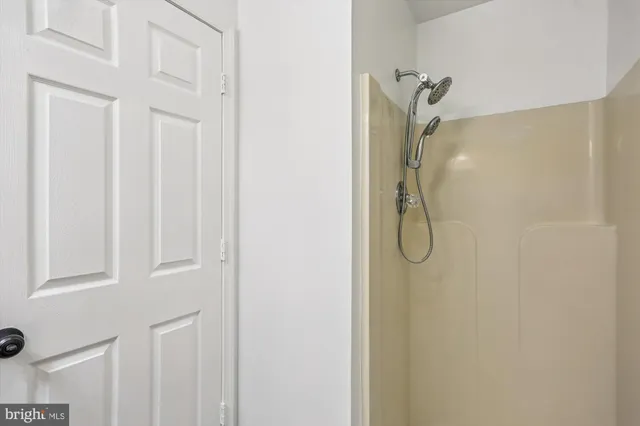 $244,999 | 3856 Shadywood Drive, Unit 3B, Jefferson, MD 21755