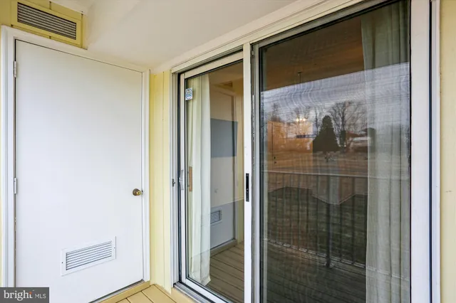 $244,999 | 3856 Shadywood Drive, Unit 3B, Jefferson, MD 21755