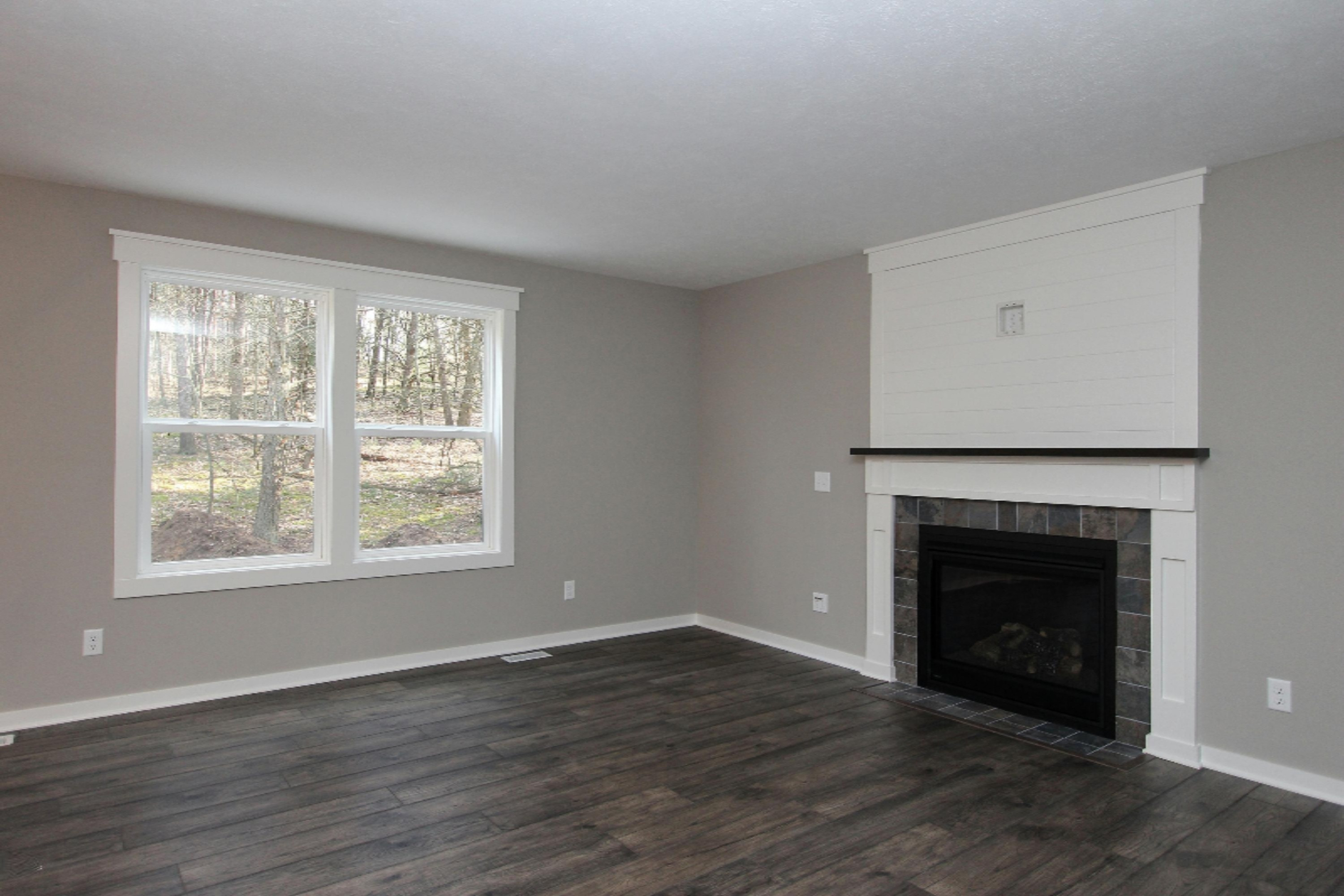 5370 Belding Road Northeast Rockford, MI 49341 - Photo 5 of 35 5