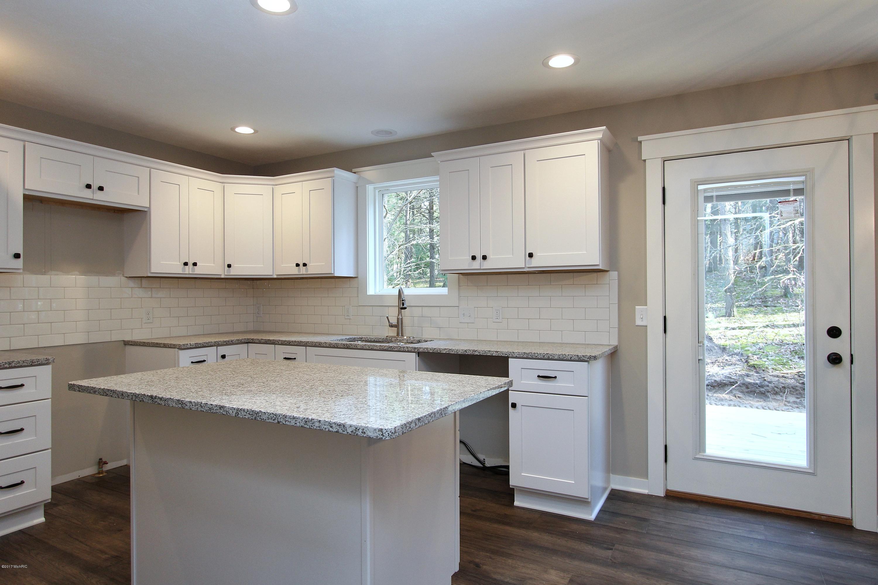 5370 Belding Road Northeast Rockford, MI 49341 - Photo 10 of 35 10