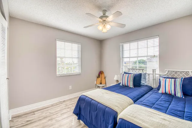 $2,200 | 619 Waterside Drive, Hypoluxo, FL 33462