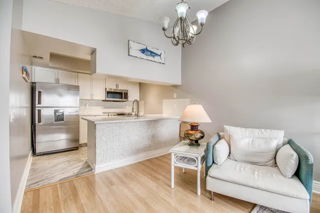 $2,200 | 619 Waterside Drive, Hypoluxo, FL 33462