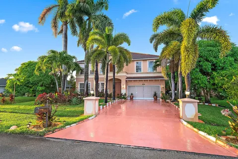 $639,999 | 565 Southwest Halden Avenue, Port St. Lucie, FL 34953