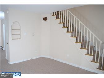 934 Collings Road Camden, NJ 08104 - Photo 5 of 12 Living Room